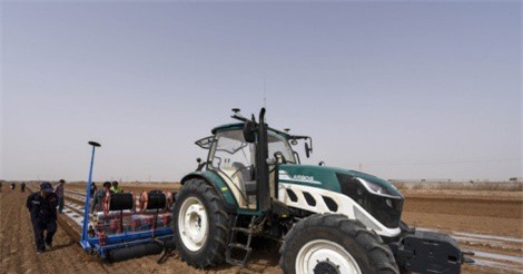 Máy nông nghiệp tự lái ở Trung Quốc