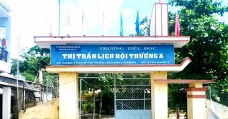 Hiệu trưởng xin từ chức vì trò lớp 2 chưa biết đọc