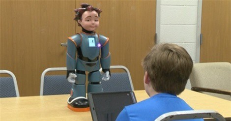 Robot giúp trẻ tự kỷ học kỹ năng xã hội