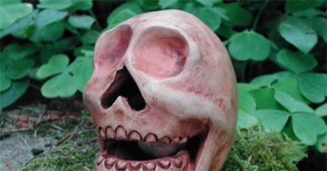 Rợn người với chiếc "còi tử thần" của người da đỏ