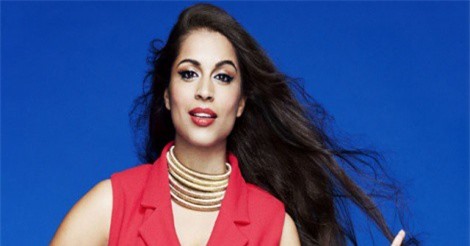 Cô gái xinh đẹp kiếm triệu đô từ Youtube