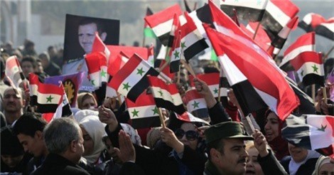 Syria: Người dân tấn công và chiếm kho thực phẩm của khủng bố tại Douma 