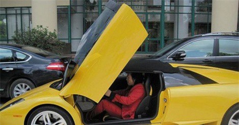 Đại gia chịu chơi Vũ Hữu Lợi: ‘Ông trùm’ công ty tiền ảo iFan