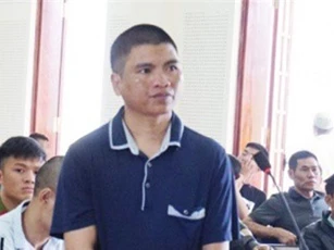 Gây án mạng bên Lào, vượt sông về Việt Nam đầu thú