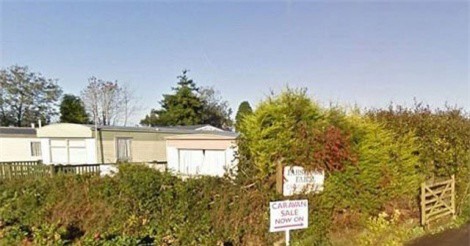 Triệu phú cho người giúp việc thừa kế 50 tỷ, không cho vợ con 1 xu