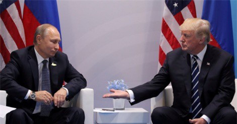 Trump sẽ bắn tin cho Nga trước khi giáng đòn Syria