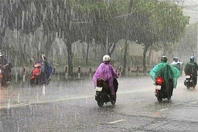 DỰ BÁO THỜI TIẾT (14/4): Không khí lạnh tràn về trong đêm, Bắc Bộ đề phòng thời tiết cực đoan