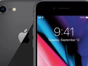iPhone 8 có thể thành cục gạch nếu tự thay màn hình