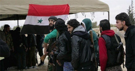 Một loạt phiến quân đầu hàng quân đội Syria ở Hama