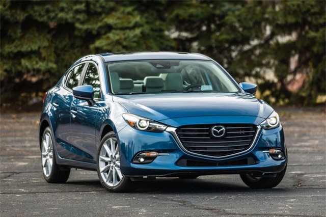 Top 10 xe sedan cỡ nhỏ an toàn nhất thế giới