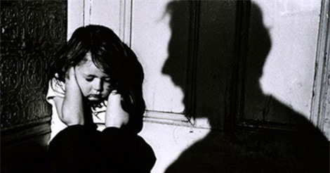 Hà Nội: Tạm giữ thầy giáo nghi dâm ô với 9 học sinh lớp 3