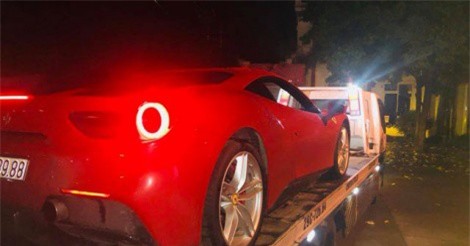 Siêu xe 16 tỷ đồng của Tuấn Hưng gặp sự cố "trên trời rơi xuống"