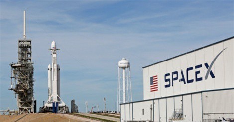 SpaceX sớm lên hàng doanh nghiệp công nghệ tư nhân lớn nhất