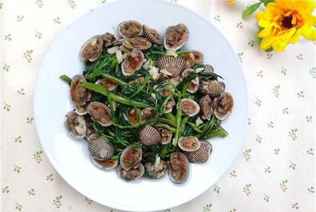 Công thức chế biến món sò huyết xào rau muống ngon tuyệt cú mèo
