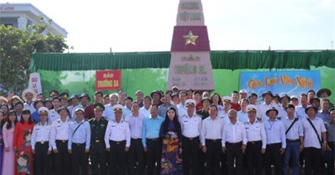 Đoàn công tác tỉnh Vĩnh Phúc thăm quần đảo Trường Sa và nhà giàn DKI