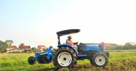 THACO xuất xưởng máy kéo phục vụ sản xuất nông nghiệp