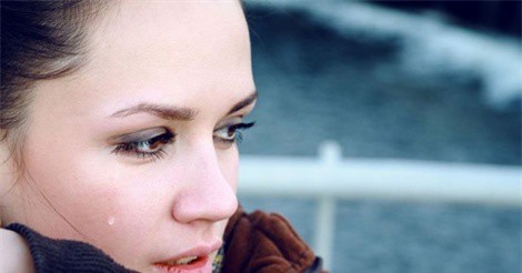 6 lợi ích bất ngờ của khóc