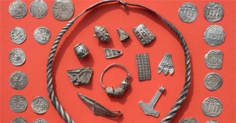 Cậu bé Đức tìm ra tài sản vô giá từ thế kỷ 10