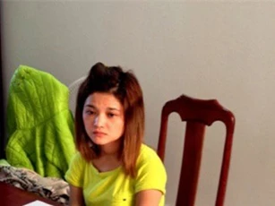 "Hot girl" bán vàng giả lãnh án 20 năm tù