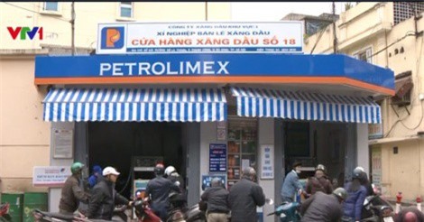 Công bố giá cơ sở xăng RON 95: Sẽ trình Thủ tướng xem xét, quyết định