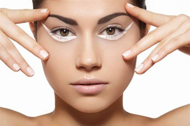 7 cách tự nhiên làm săn chắc vùng da bị chảy xệ