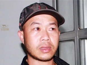 Người đàn ông bị nhóm đòi nợ đánh, giam lỏng