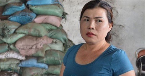 Chủ cơ sở cà phê nhuộm than pin: "Nếu uống, người chết hàng loạt!"