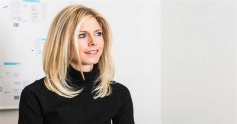 Bực mình vì bị phớt lờ khi mua sắm, mỹ nhân xây dựng đế chế mỹ phẩm triệu USD