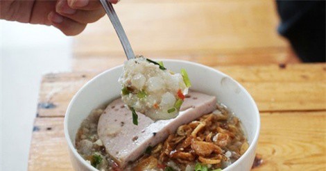 Bánh đúc Bà Già lót dạ buổi xế chiều ở Sài Gòn