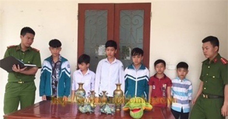 6 thiếu niên trèo tường trộm các đồ vật bằng đồng ở Ninh Bình