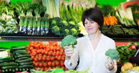 Bí quyết ăn uống khoa học để giảm triệu chứng mãn kinh ở phụ nữ