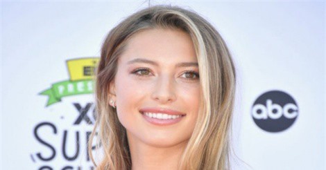 Cuộc sống đáng mơ ước của con gái út Steve Jobs