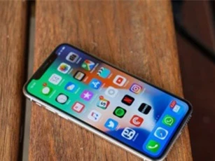 iPhone X khiến giá bán smartphone trung bình tăng kỉ lục