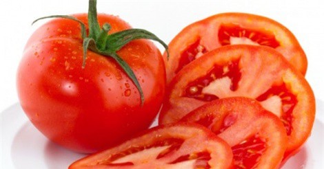 Cà chua lợi phổi, đặc biệt với những người hút thuốc lá