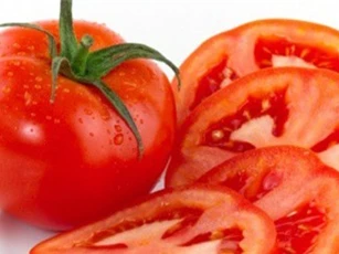 Cà chua lợi phổi, đặc biệt với những người hút thuốc lá