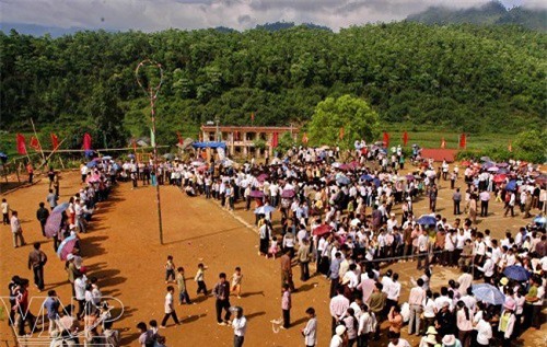 Đặc sắc phiên chợ miền biên viễn xứ Thanh