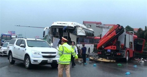 Gần 30 người tử vong vì tai nạn giao thông trong 2 ngày nghỉ lễ