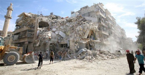 Israel đứng đằng sau vụ không kích vào căn cứ quân sự Syria khiến 26 người thiệt mạng?