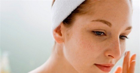 8 thủ phạm gây đổi màu da vùng mặt