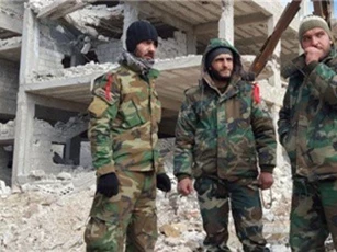 Dấu hiệu quân đội Syria và SDF sẽ giao tranh dữ dội ở Deir Ezzur