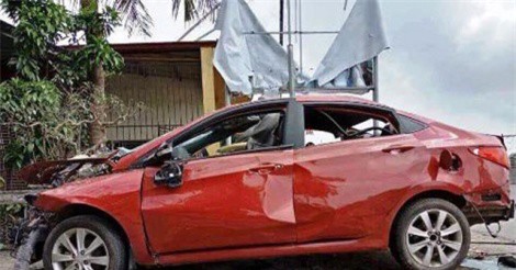 Nghi vấn ôtô bị gài mìn, phát nổ lúc nửa đêm