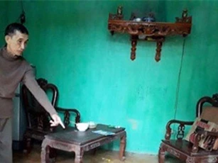 Trả thù bố, con gánh hậu quả