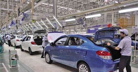 Nhiều ôtô nhập khẩu vẫn bị 'chặn cửa' về Việt Nam