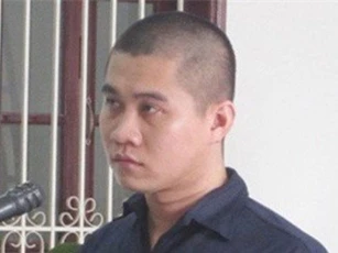 Ép bạn gái cùng tự thiêu để chứng minh tình yêu