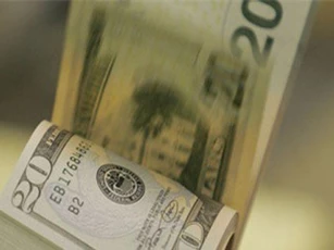 Tỷ giá ngoại tệ ngày 4/5: Ồ ạt chốt lời, USD chưa rời đỉnh