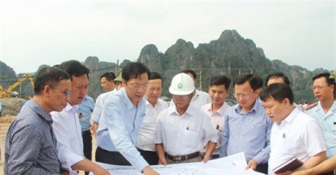 Vân Đồn "lên cơn" sốt đất: Xử lý cán bộ “tiếp tay”, thanh tra nhiều dự án