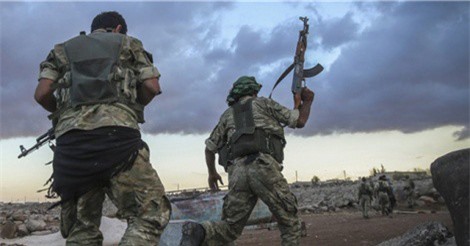 Quân đội Syria tiến sâu vào sào huyệt của IS ở Nam Damascus