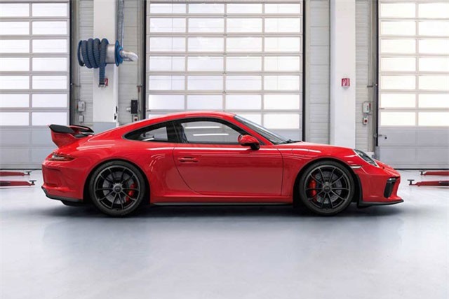 Top 10 xe thể thao đẹp nhất năm 2018