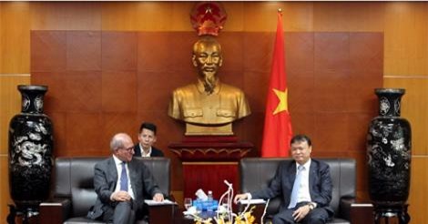 Việt Nam và OPCW đẩy mạnh hợp tác trong lĩnh vực cấm vũ khí hóa học