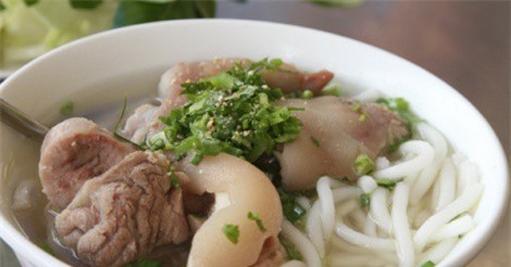 Bánh canh Trảng Bàng hấp dẫn khách phương xa